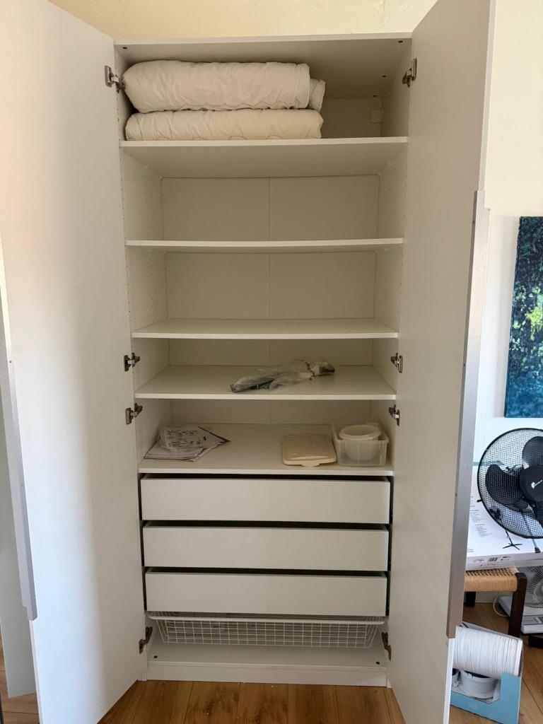 Pax hoekkast, Ophalen, Met plank(en), Gebruikt, 100 tot 150 cm