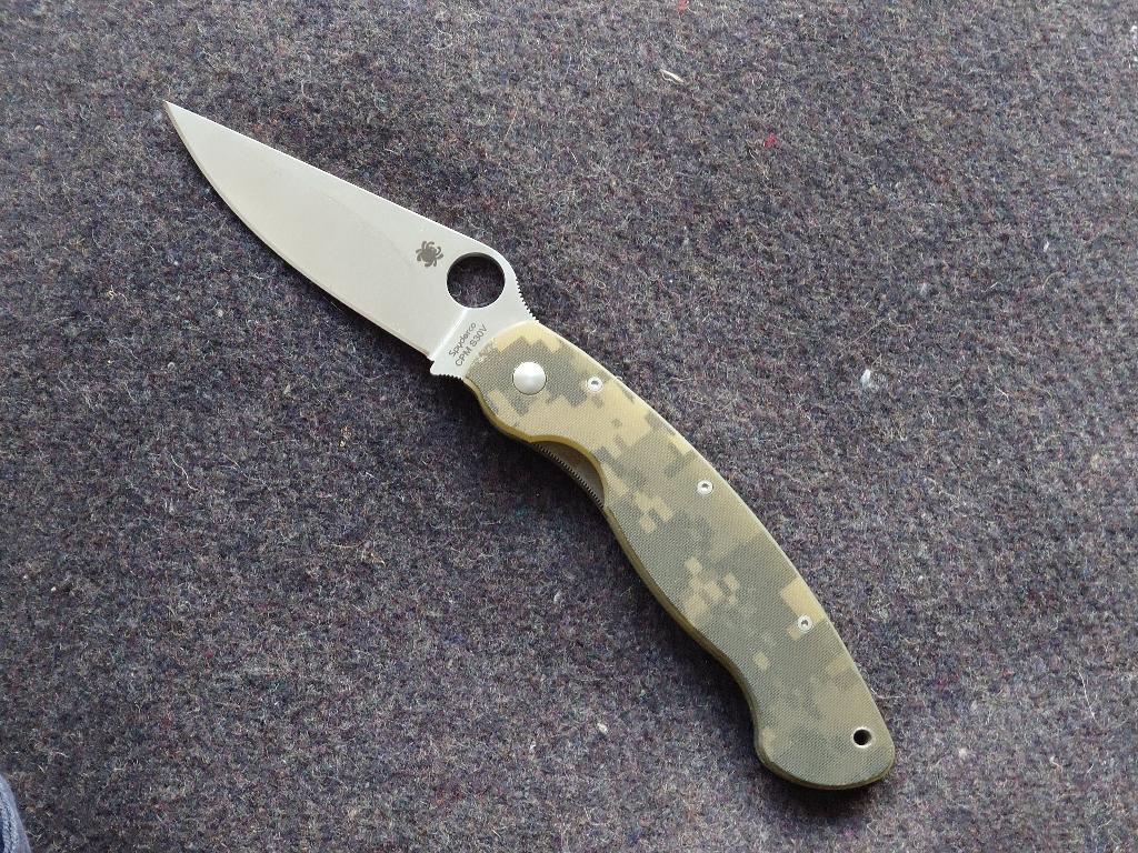 Spyderco military digicam, Caravans en Kamperen, Kampeergereedschap, Ophalen of Verzenden, Gebruikt