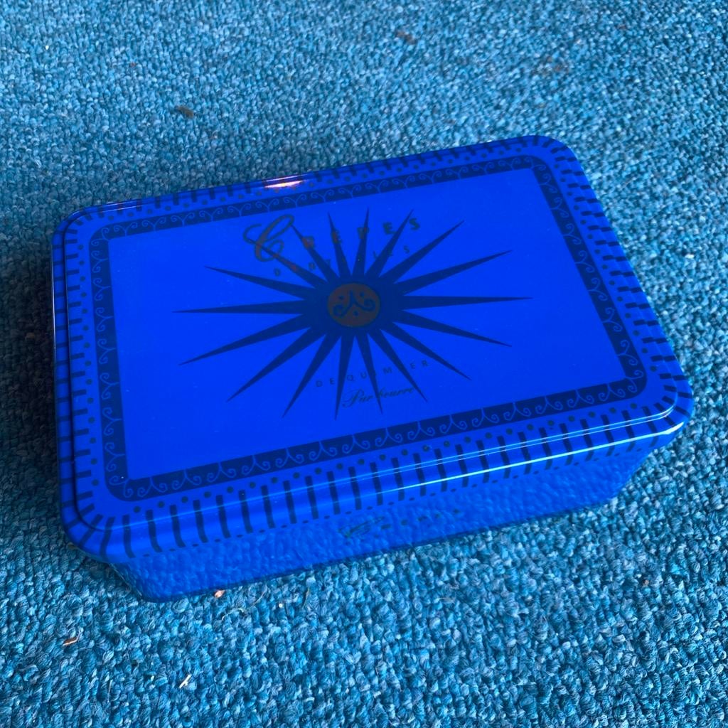 Vintage Massilly blik crêpes - Blauw met zonnedesign, Verzamelen, Ophalen of Verzenden, Gebruikt, Koek(jes), Overige merken