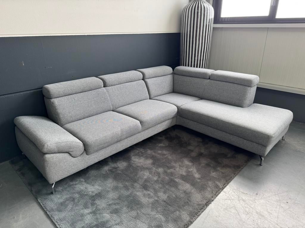 Nette Montel Modena hoekbank | Montel Hoekbank, Ophalen, 250 tot 300 cm, Hoekbank, Montel, Goossens, Enzo Luca