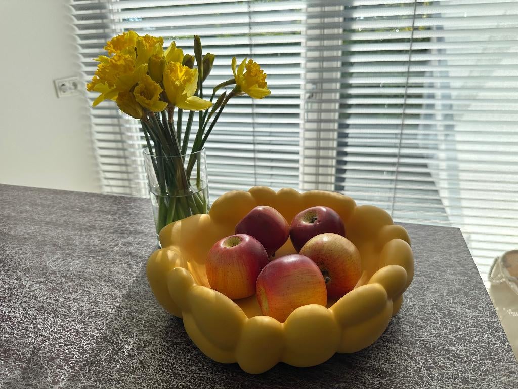 Raawii Cloud schaal - geheel nieuw - leuk kado voor Pasen, Huis en Inrichting, Woonaccessoires | Schalen en Manden, Nieuw, Schaal