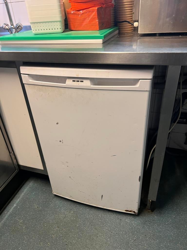 Twee BEKO vriezers - GRATIS af te halen, Witgoed en Apparatuur, Gebruikt, Minder dan 60 cm, Vrijstaand, Ophalen