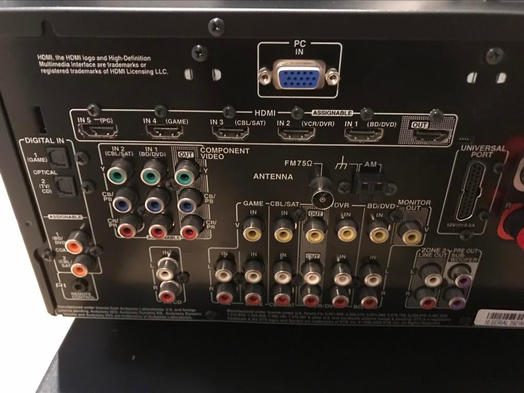 Te koop twee versterkers van het merk jamaha en onkio met, Ophalen, Gebruikt, 120 watt of meer, Overige merken