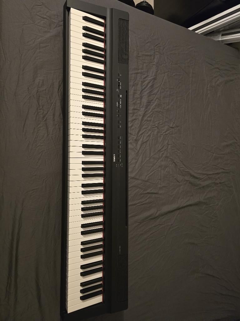 Yamaha P-125 Digitale piano, Muziek en Instrumenten, Ophalen, Zwart, Digitaal, Zo goed als nieuw