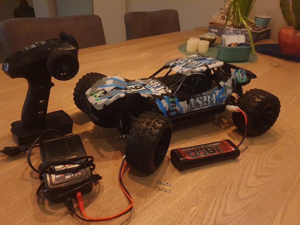 Rc auto, Auto offroad, Zo goed als nieuw, RTR (Ready to Run), Overige schalen