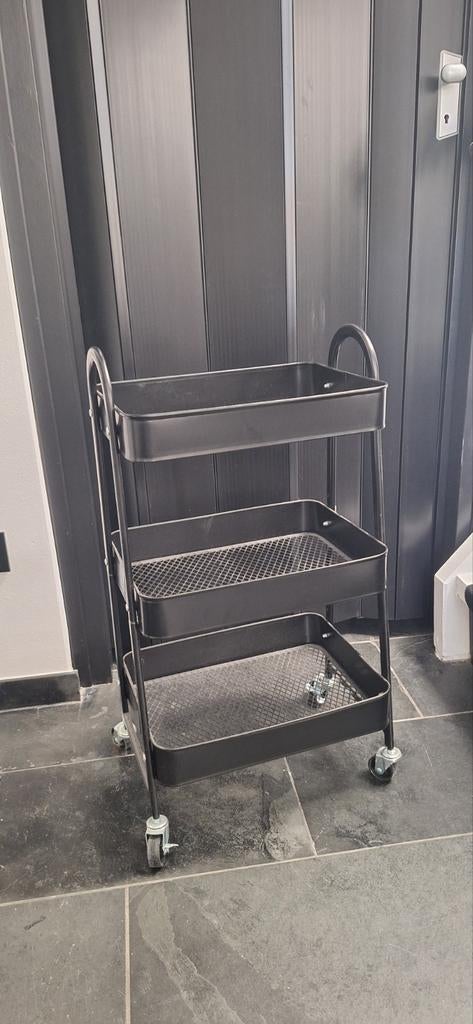 Zwart rekje, Ophalen of Verzenden, Zo goed als nieuw