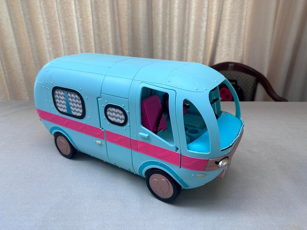 LOL Surprise Camper + Extra Accessoires, Kinderen en Baby's, Speelgoed | Poppenhuizen, Ophalen of Verzenden, Gebruikt, Poppenhuis