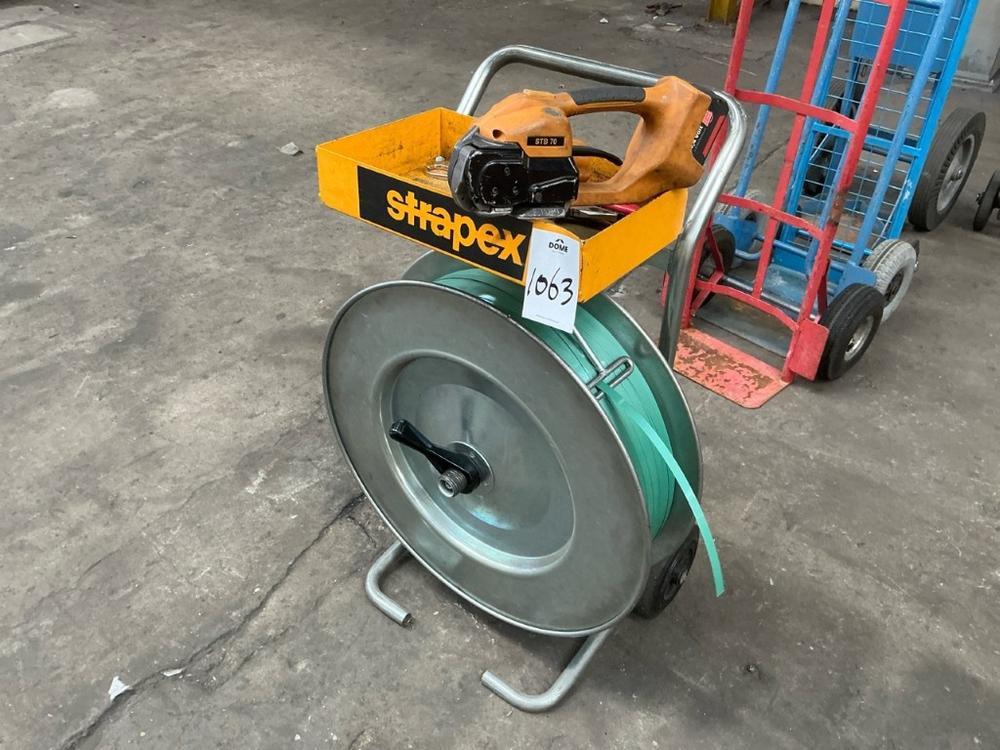 Strapex STB 70 omsnoerapparaat met afwikelwagen