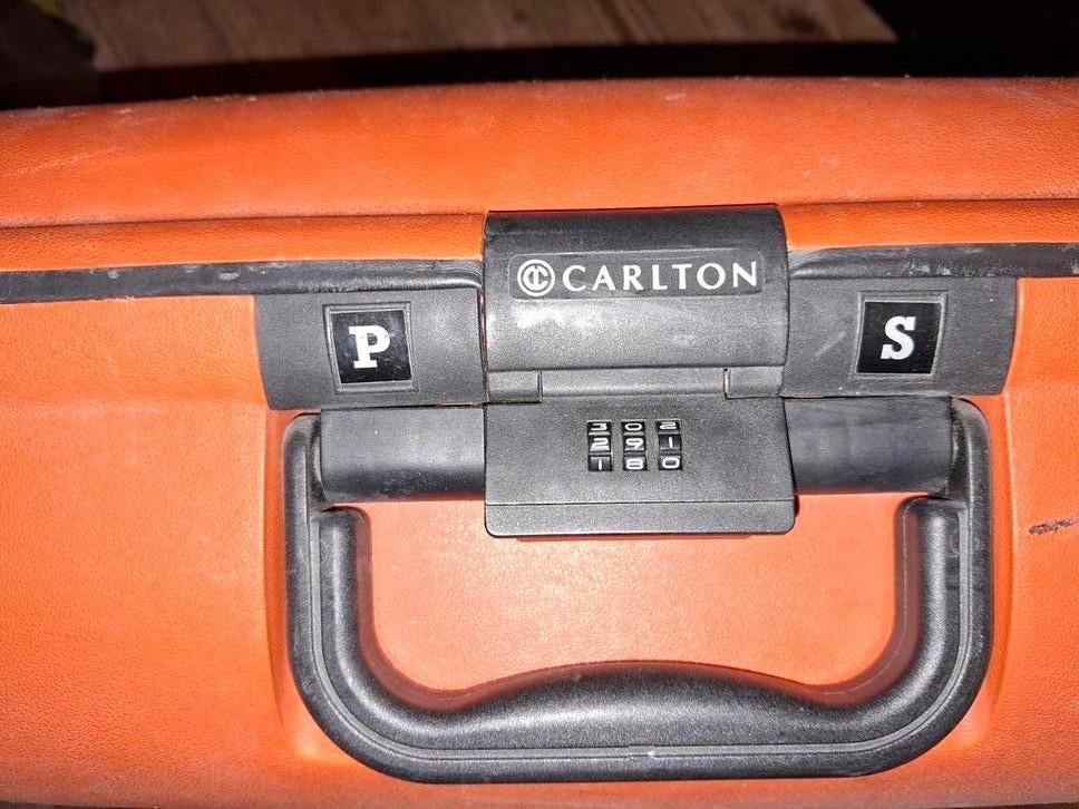 Harde Reis / vakantie koffer, Sieraden, Tassen en Uiterlijk, Koffers, Gebruikt, Hard kunststof, 70 cm of meer, Wieltjes