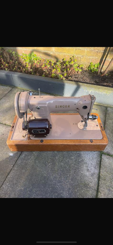 Singer naaimachine, Ophalen