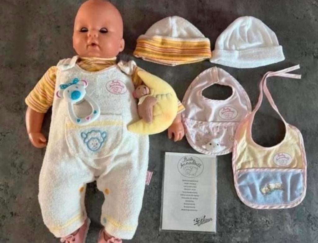 Zapf Annabell  en Famosa pop met accessoires en Maxi Cosi, Ophalen, Gebruikt, Babypop
