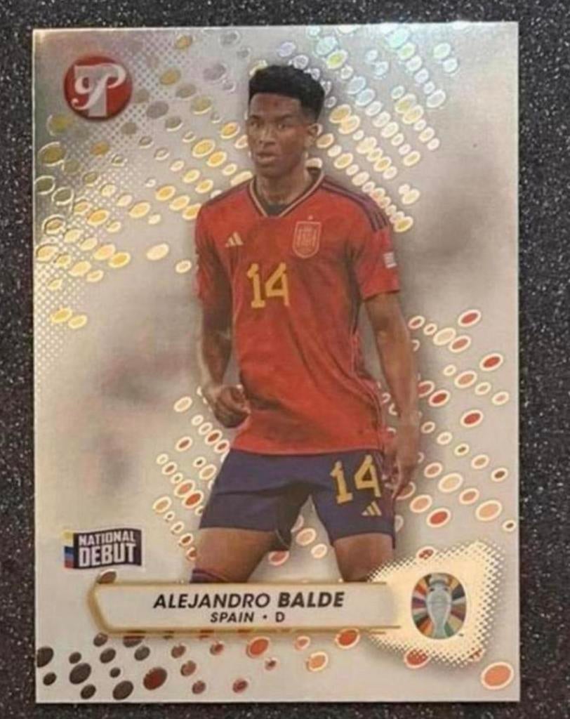 Topps PRISTINE EURO 2024   NATIONAL DEBUT   BALDE   ESPAÑA, Hobby en Vrije tijd, Stickers en Plaatjes, Verzenden, Zo goed als nieuw