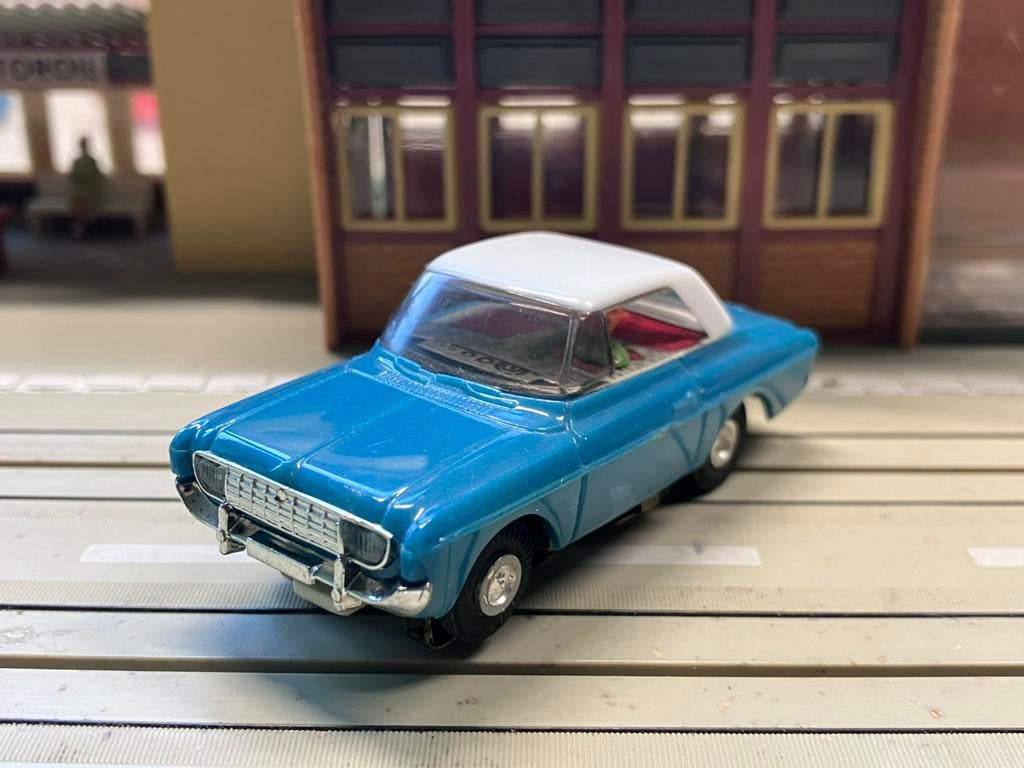 Faller AMS Ford Taunus 20M blauw met wit dak, nieuwstaat, Ophalen of Verzenden, Zo goed als nieuw, Elektrisch, Overige merken