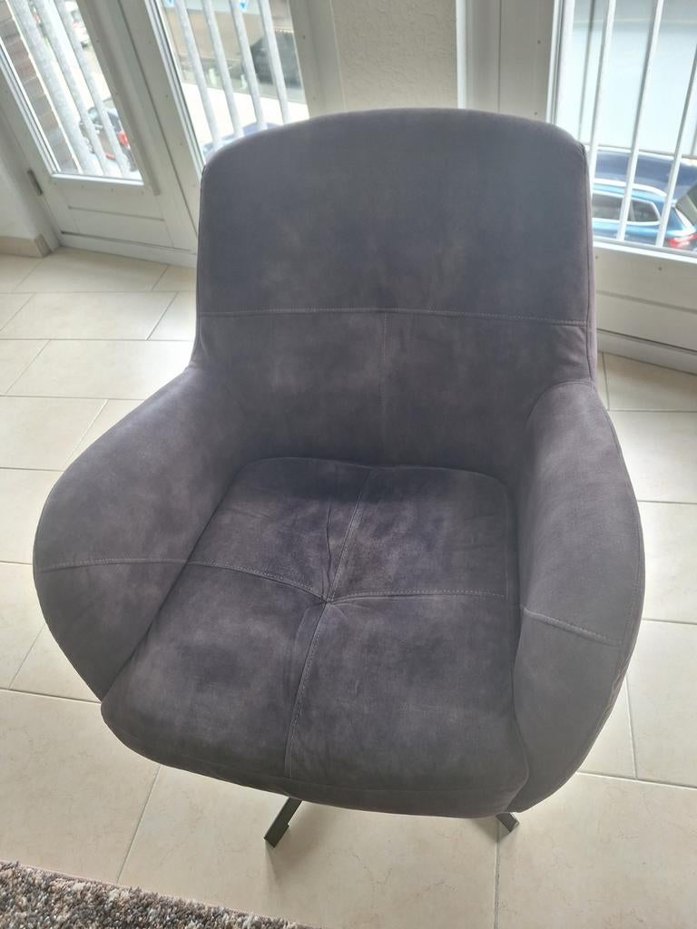 Luxe draai fauteuil,  ADORE stof kleur DARKGREY,  lees adver, Huis en Inrichting, Fauteuils, Ophalen, 75 tot 100 cm, Zo goed als nieuw