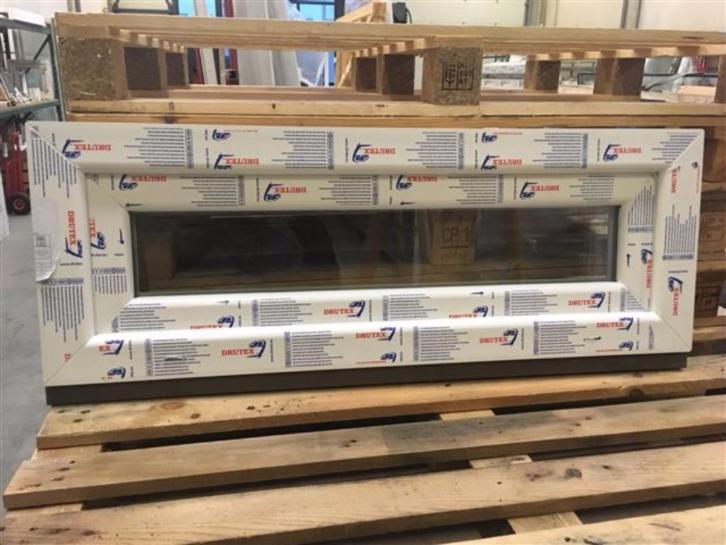 Kunststof kiep kozijn 100 x 32 cm wit RAL 9016, Kunststof, Raamkozijn, Niet ingevuld, Nieuw