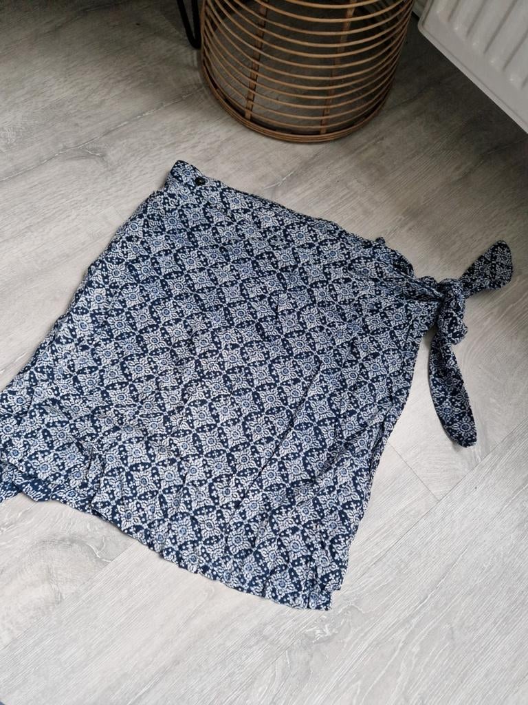 Blauwe wikkelrok met print S, Maat 38/40 (M), Blauw, Ophalen of Verzenden, Boven de knie