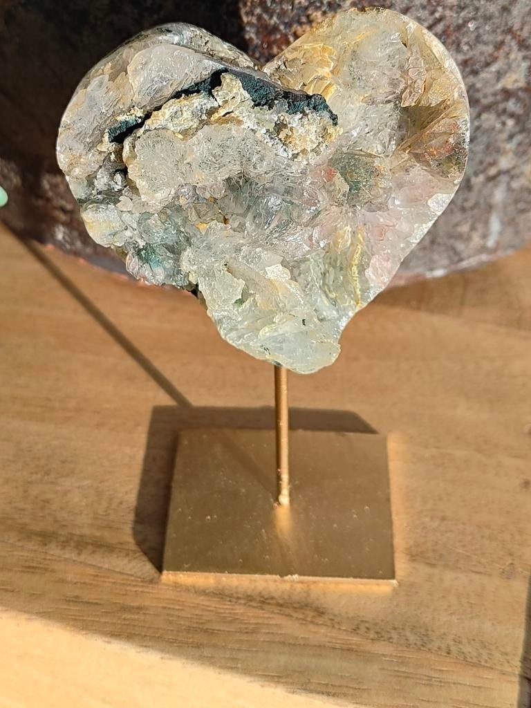 Flower amethist hart op goud kleurige standaard, Ophalen of Verzenden