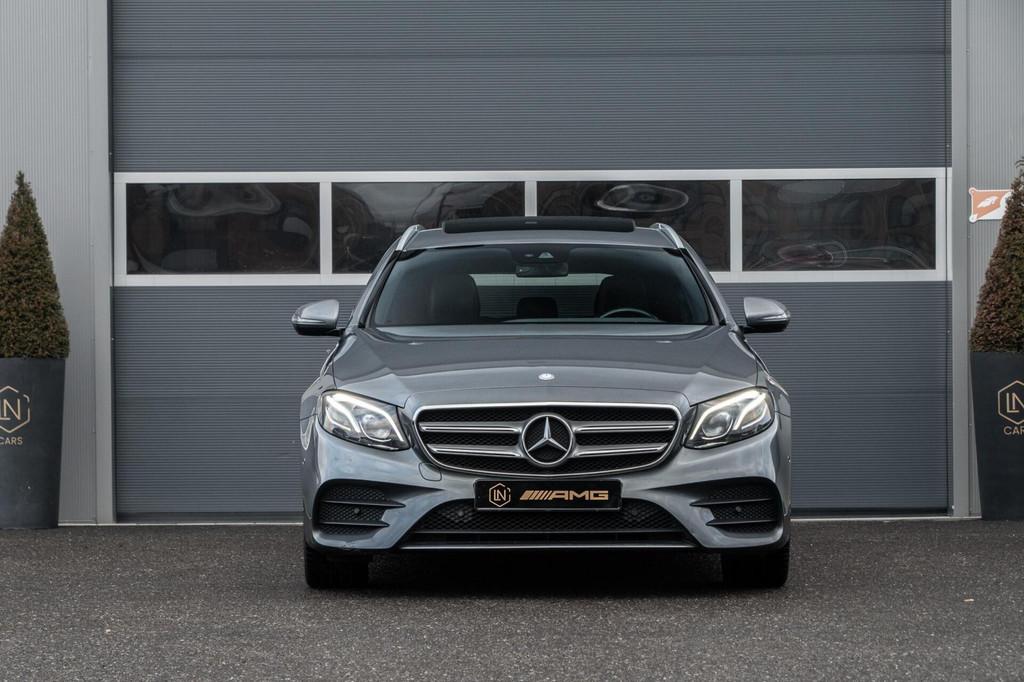 Mercedes E-klasse 250 AMG Styling | Dakraam | Trekhaak, Automaat, Achterwielaandrijving, Gebruikt, 4 cilinders