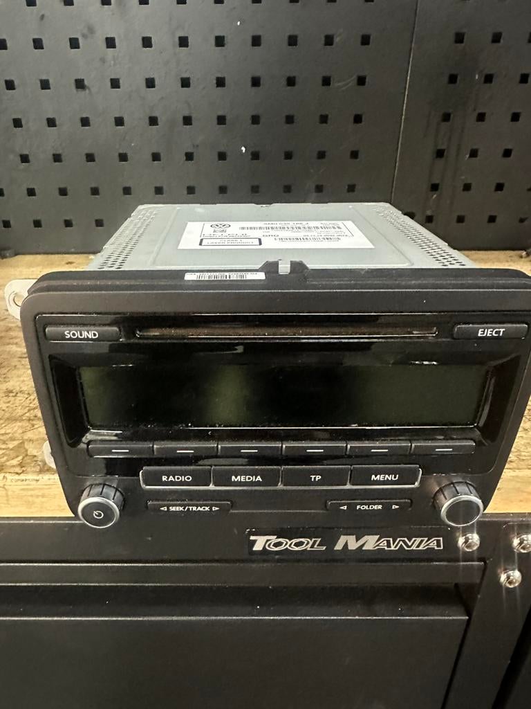 Orginele vw radio, Auto diversen, Ophalen of Verzenden, Zo goed als nieuw
