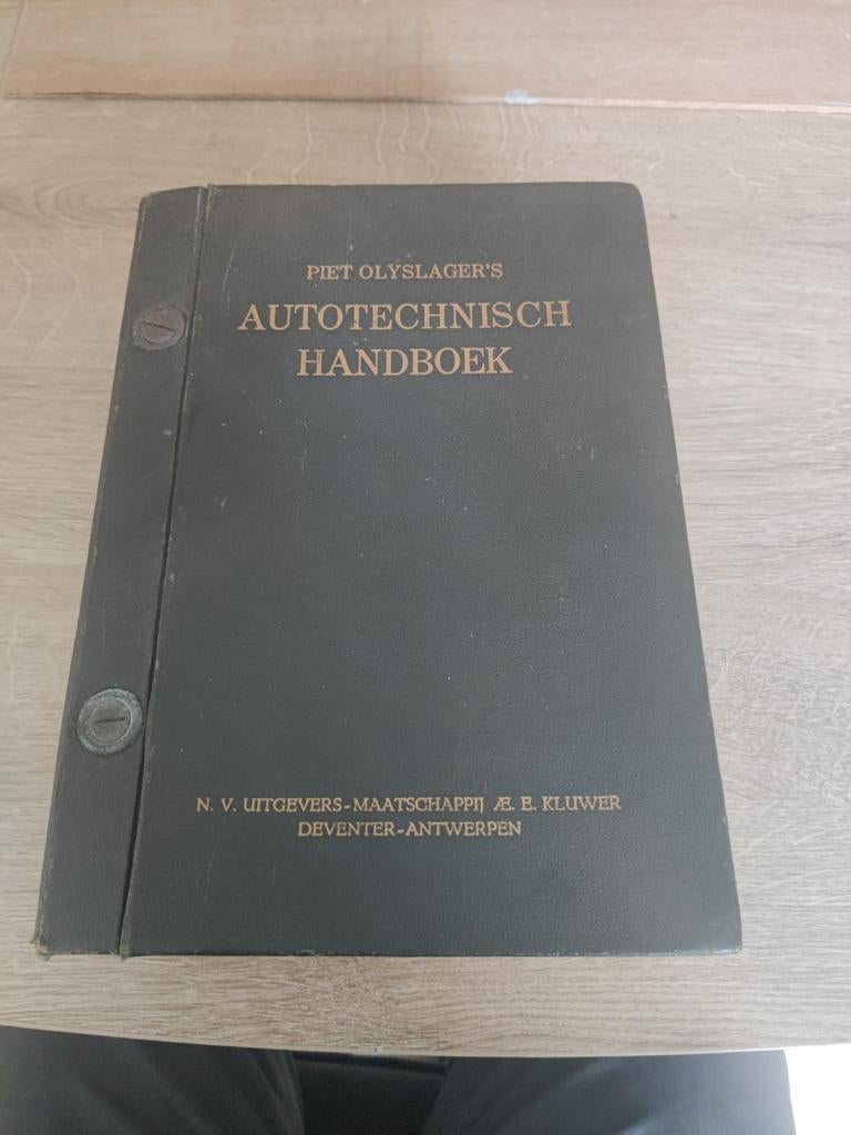 Piet Olyslager's autotechnisch handboek met o.a.Fiat en Ford, Auto diversen, Ophalen