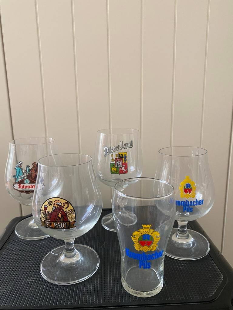 Bierglazen uit Duitsland en Oostenrijk - per stuk of per set, Ophalen of Verzenden, Zo goed als nieuw, Glas of Glazen, Overige merken