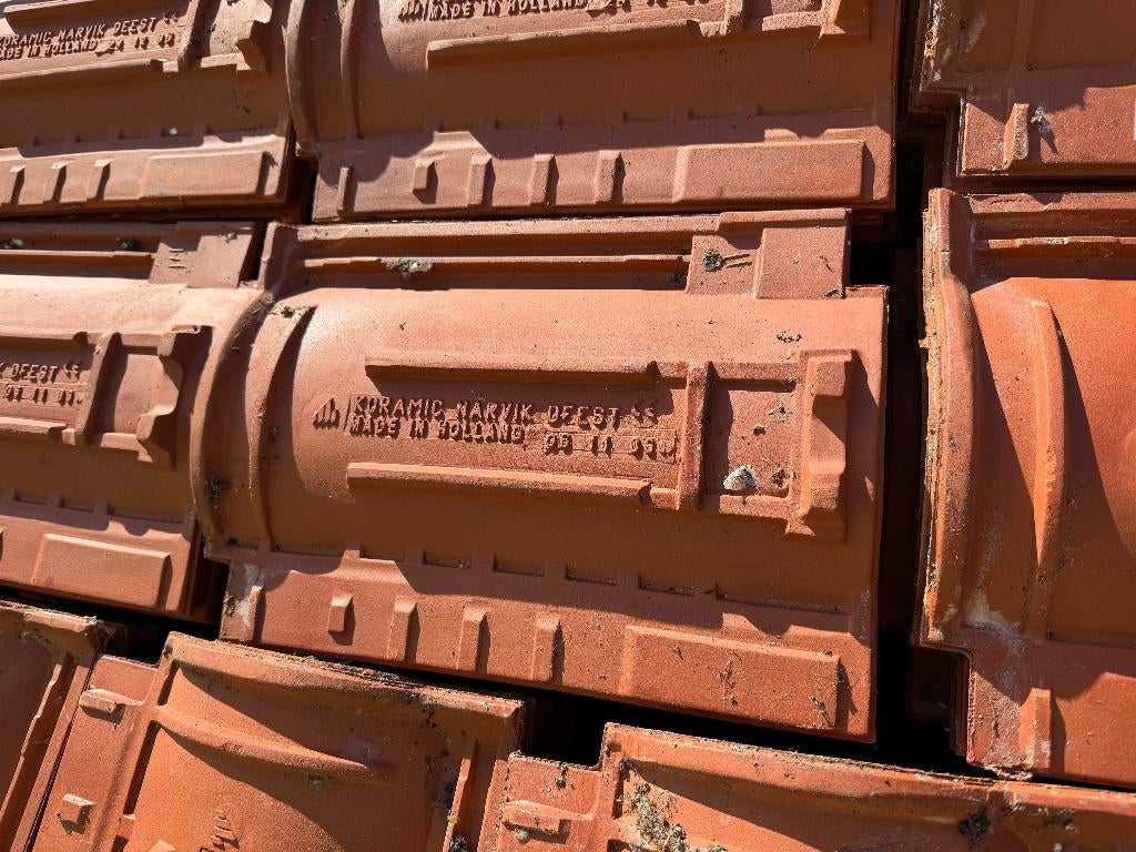 Koramic Narvik Deest vhv dakpan rood 37x26cm., Tuin en Terras, Ophalen, Overige materialen, Gebruikt, Overige typen