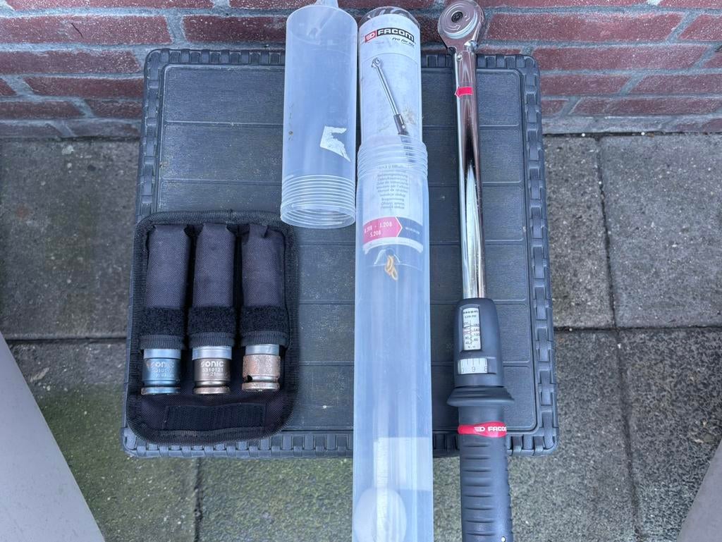 Facom Moment Sleutel, Ophalen, Zo goed als nieuw