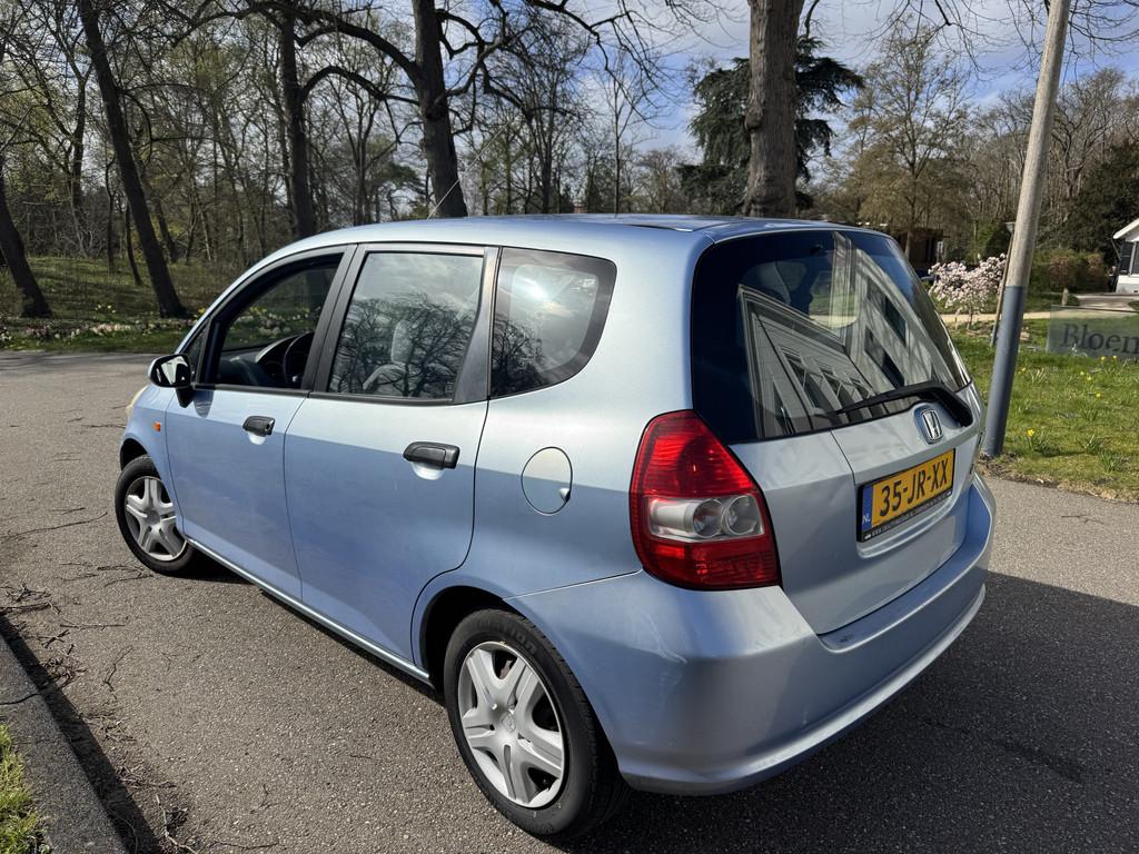 Honda Jazz 1.4 LS, SLECHTSW 6.000 KM P/JR ! GEREDEN, Voorwielaandrijving, 83 pk, 450 kg, 4 cilinders