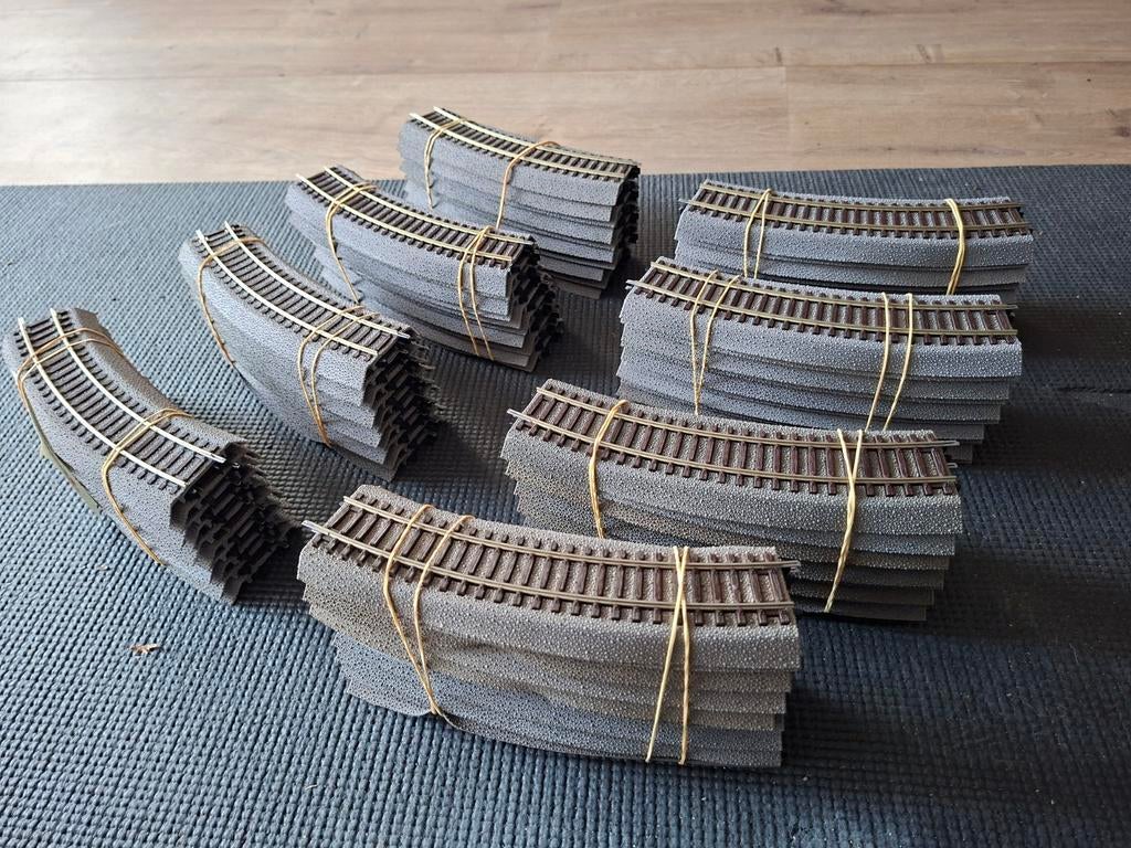 Roco line bochten R2 80 stuks, Hobby en Vrije tijd, Modeltreinen | H0, Gelijkstroom, Rails, Ophalen of Verzenden, Zo goed als nieuw