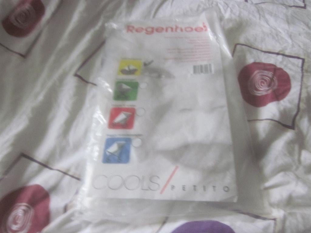 Nieuwe regenhoes autodraagstoel Cools/Petito universeel, Overige merken, Overige methoden, Nieuw, Ophalen of Verzenden