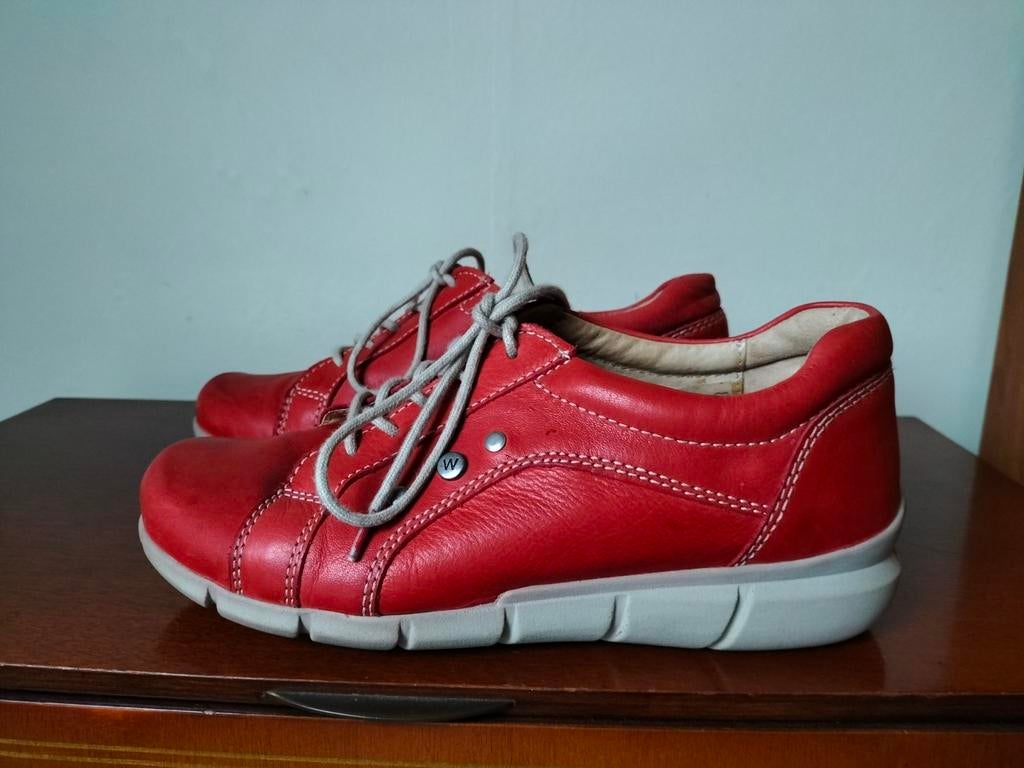 Wolky schoenen / sneakers maat 37, Kleding | Dames, Schoenen, Zo goed als nieuw, Sneakers of Gympen, Rood, Ophalen