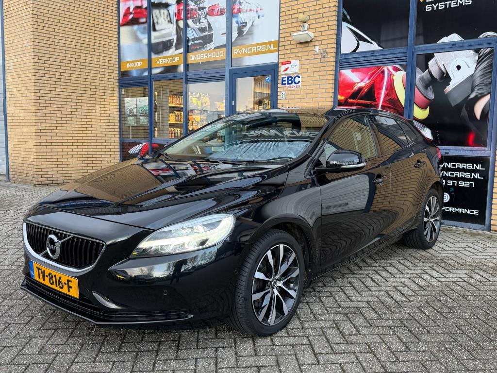 Volvo V40 2.0 T3 Dynamic Edition, panoramadak, climat, cruis, Voorwielaandrijving, Stof, Gebruikt, 4 cilinders