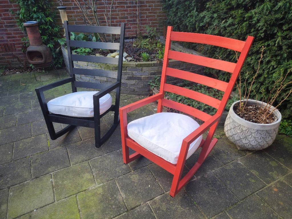 Twee houten schommelstoelen (Ikea), Ophalen, Gebruikt, Hout