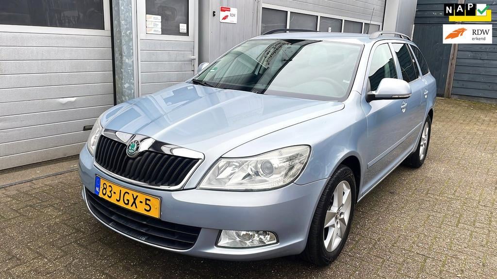Skoda Octavia Combi 1.4 TSI Ambition-Airco-Cruise-Trekhaak, Voorwielaandrijving, Stof, Gebruikt, 4 cilinders