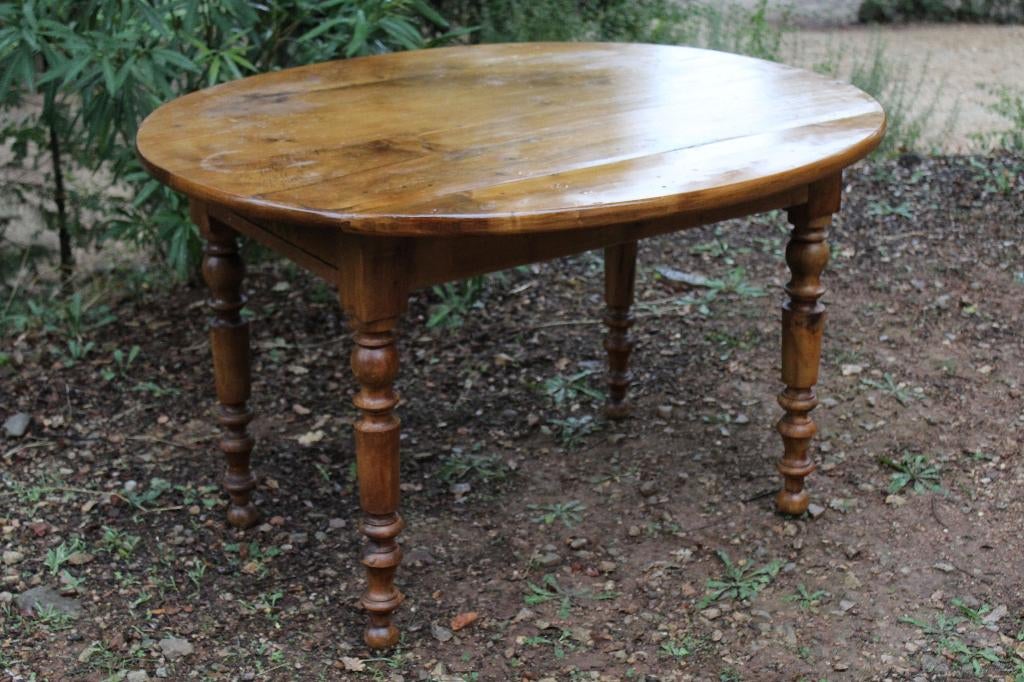 Brocante - Knusse eettafel, Notenhout!, Ophalen, Gebruikt, Hout, Brocante