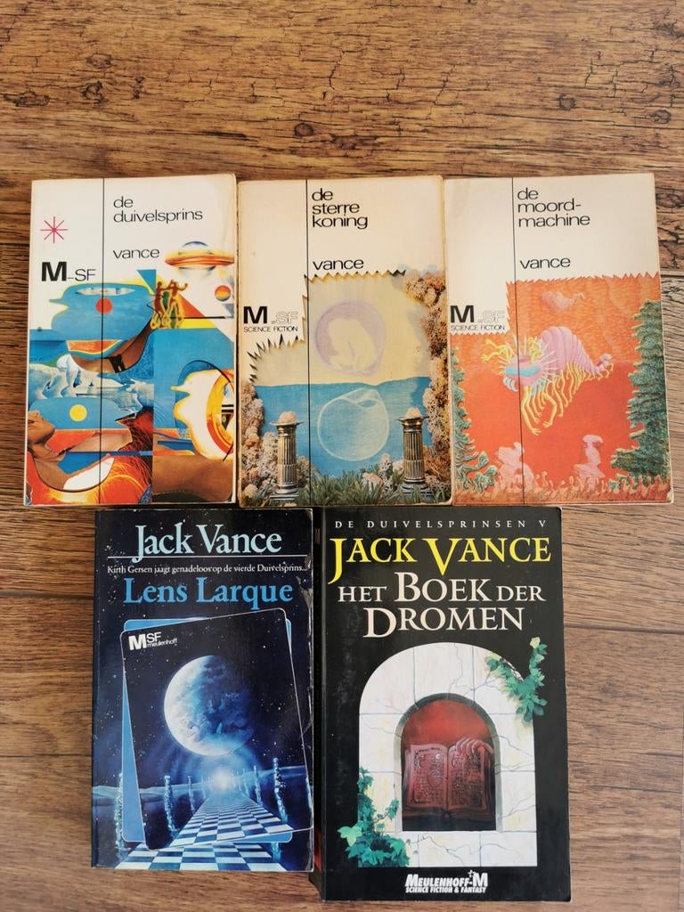 Jack Vance de duivelsprinsen 5x, Boeken, Ophalen of Verzenden, Gelezen, Jack Vance