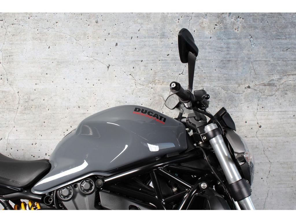 Ducati Monster 821 - foto 3