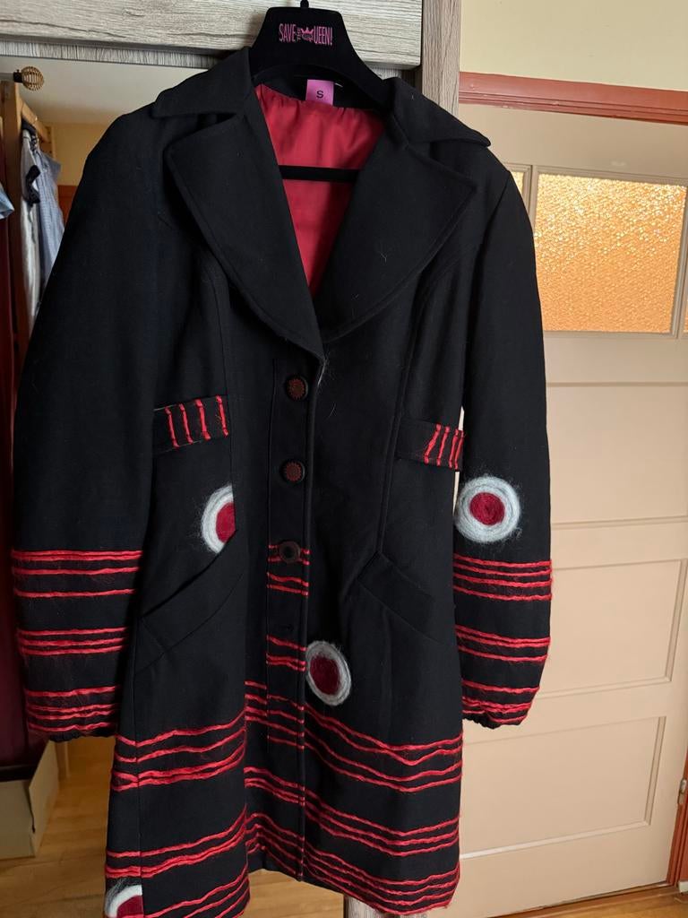 Nieuwe Save The Queen tussenjas, Kleding | Dames, Verzenden, Nieuw, Maat 36 (S), Zwart