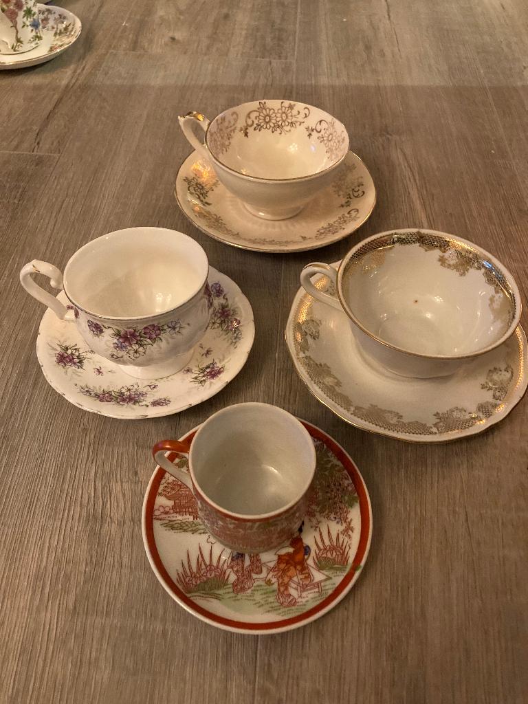 Vintage antieke kop & schotels Mosa Bavaria Royal Canterbury, Antiek en Kunst, Antiek | Servies los, Ophalen of Verzenden