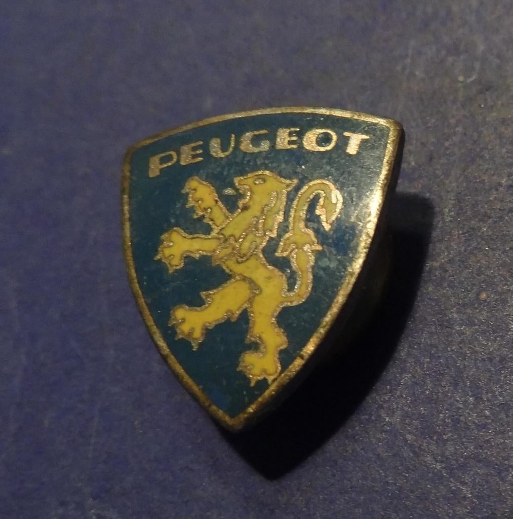 Peugeot Revers Knoop 16 x 16 mm, Verzamelen, Verzenden, Gebruikt, Transport, Speldje of Pin