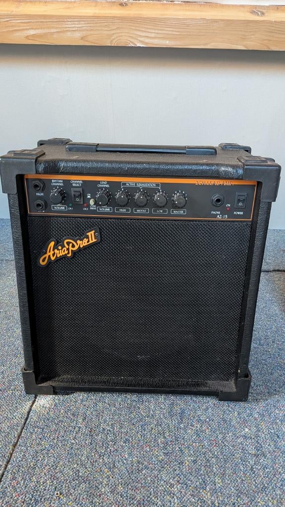 Aria Pro II AZ-15 Versterker - Goede Conditie, Muziek en Instrumenten, Versterkers | Bas en Gitaar, Ophalen of Verzenden, Gebruikt
