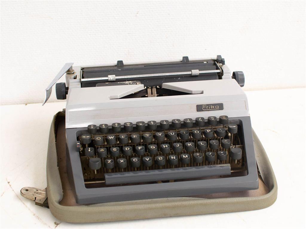 Erika Typemachine 28751, Diversen, Typemachines, Ophalen of Verzenden, Gebruikt
