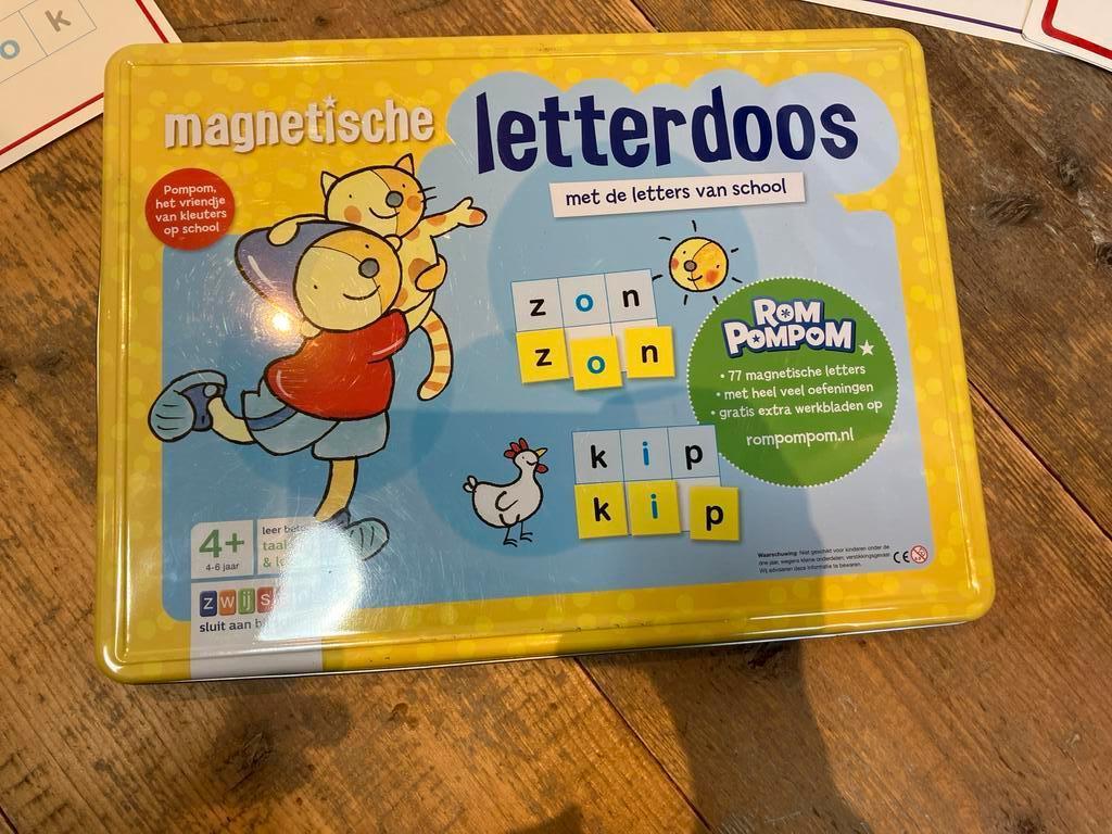 Rompompom Magnetische Letterdoos - Leren Lezen & Spellen, Ophalen of Verzenden, Zo goed als nieuw, Taal en Lezen