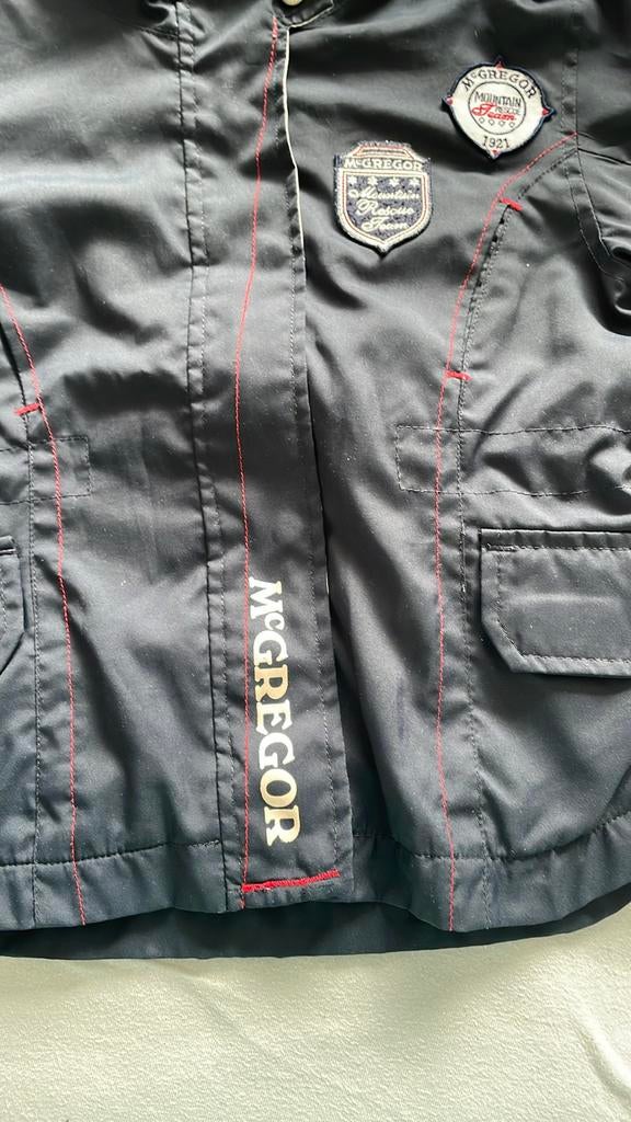 Donkerblauw Mc Gregor jasje maat 128 met grijze bodywarmer, Ophalen of Verzenden, Gebruikt, Jongen