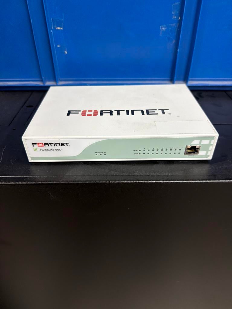 Fortigate-60D Firewall / Router - Betrouwbare Netwerkbeveili, Computers en Software, Ophalen, Gebruikt, Router