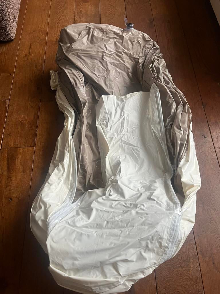 Opblaasbaar ligbad, Ophalen, Zo goed als nieuw