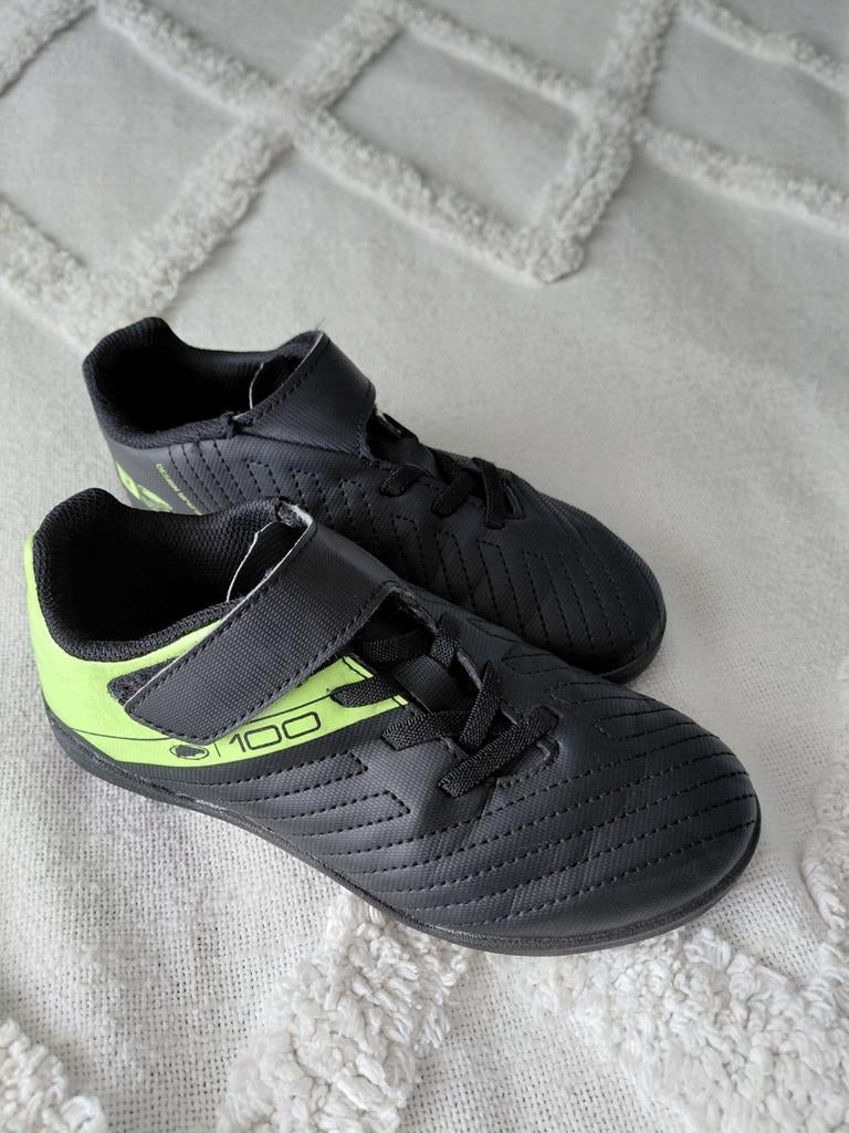 Voetbalschoenen maat 31 Kipsta - zo goed als nieuw, Sport en Fitness, Voetbal, Maat XS of kleiner, Schoenen, Ophalen of Verzenden