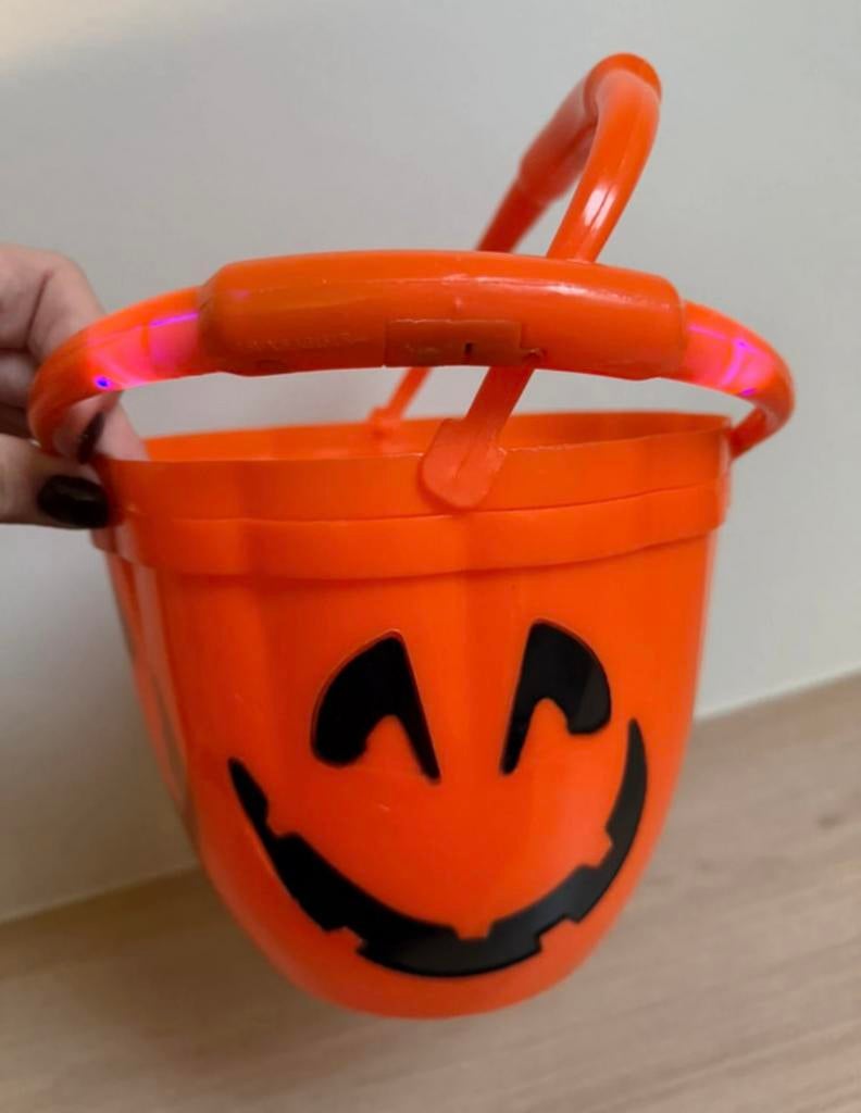 Leuke Halloween pompoen emmer, Ophalen of Verzenden, Zo goed als nieuw