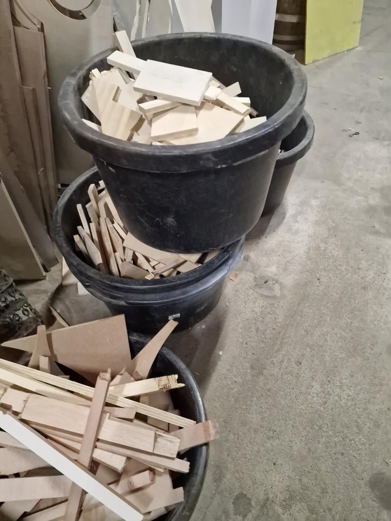 Gratis stookhout afvalhout  afhalen eindhoven, Minder dan 3 m³, Ophalen