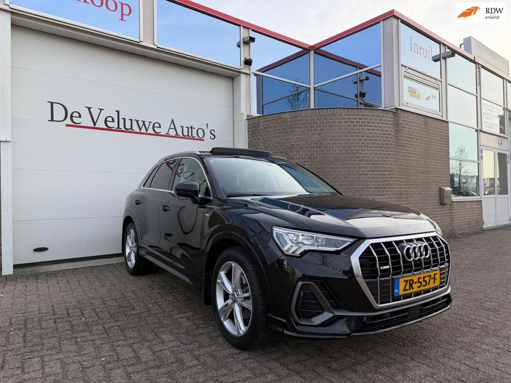 Audi Q3 35 TFSI S Line Pro Line S|Pano|Matrix|Virtual|Alcan., 4 cilinders, 150 pk, Zwart, Bedrijf